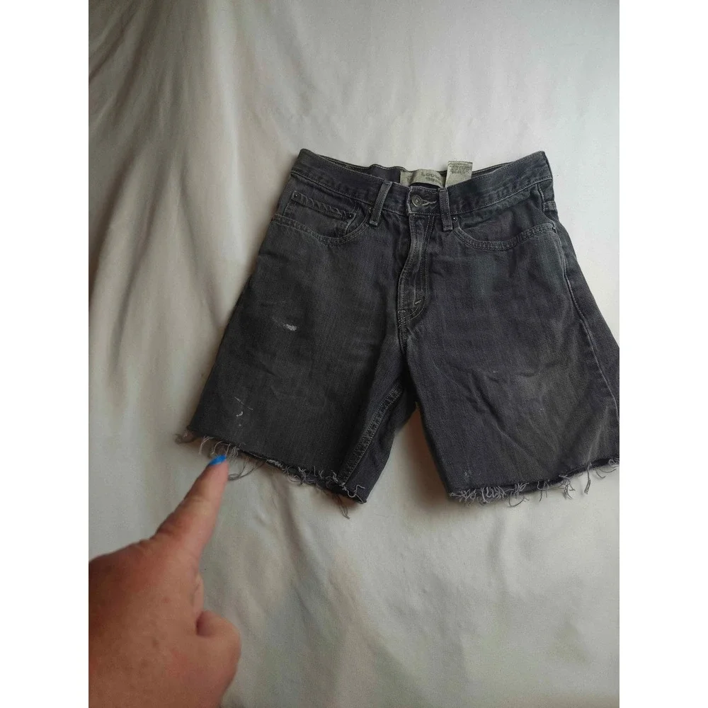 Levis 569 Loose Straight Black Denim Cutoff Shorts Mens 28 Cut Off Raw Hem